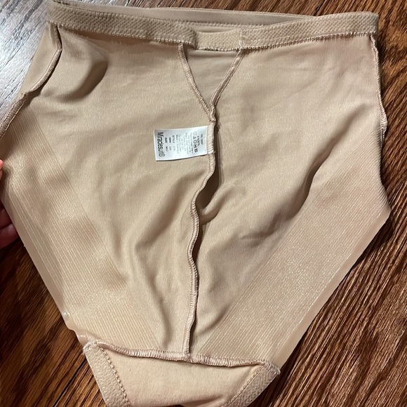 Miraclesuit Extra Firm Control sexy sheer waistline brief style 2788 nude Med - Picture 8 of 11
